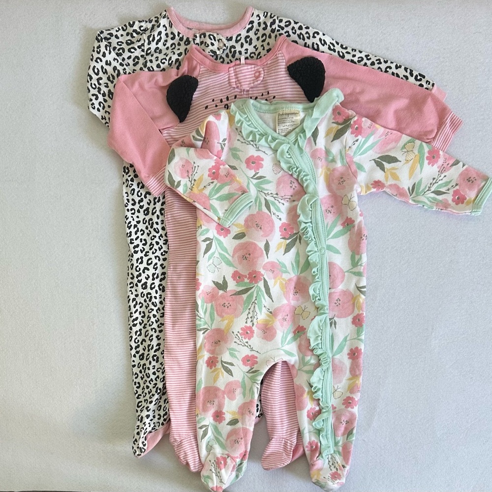 Pajama 3 pcs. Bundle Footed footies 6-9 months infant baby girl sleepers